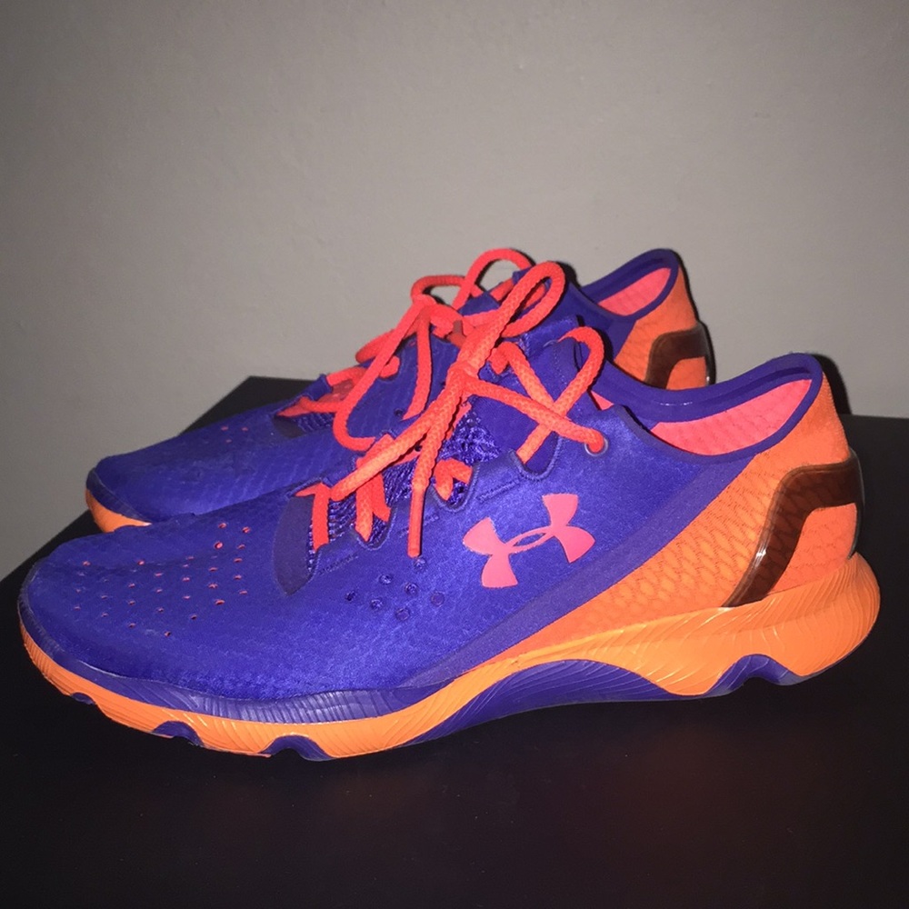 Under Armour Speedform shoes (Womens size 8)